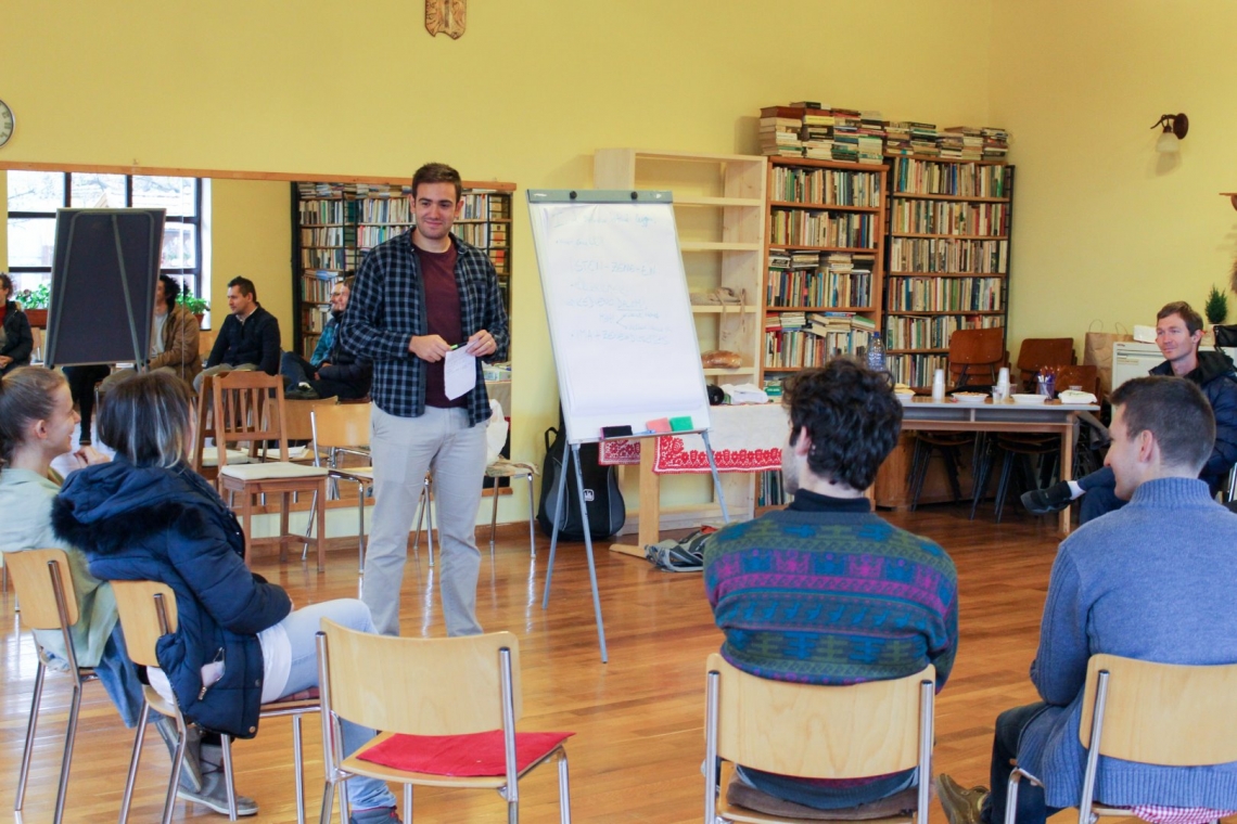 Lelkinap csapatépítéssel