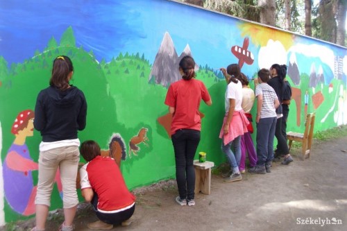 Falra festik az álmaikat